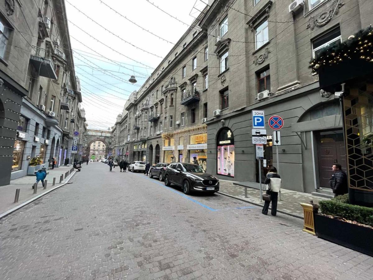 Amazing Passage Apartments Kiev Eksteriør billede
